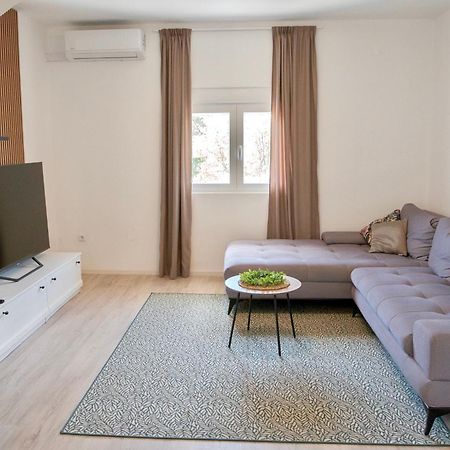Ivano & Franko Apartments Kruševo Esterno foto